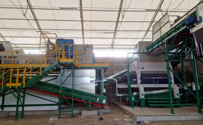 Komet 2200 shredder and Mistral 2800 separator