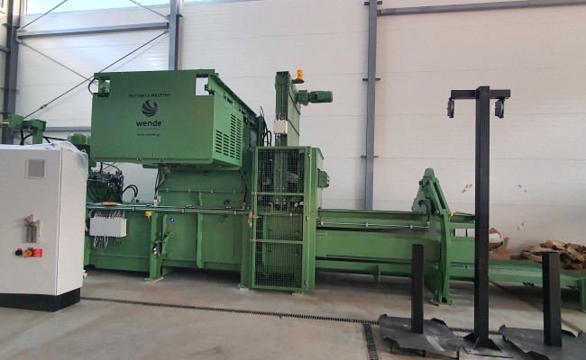 Pacomat V-65 D baler