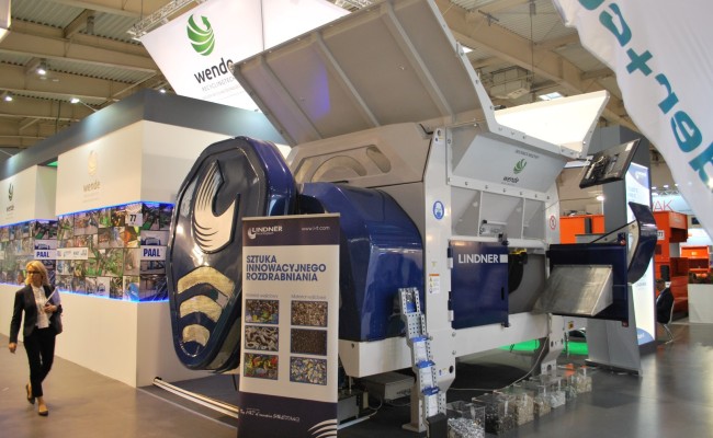 Lindner Jupiter 2200 shredder
