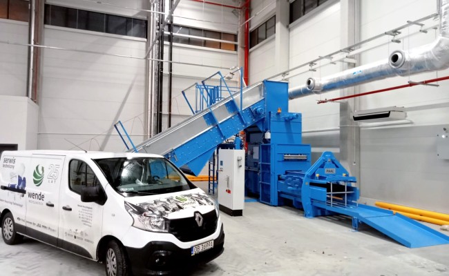 Pacomat V-65D Press and KEF 1400 Conveyor