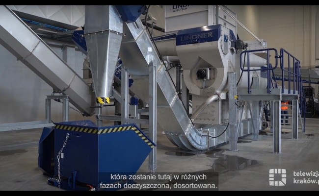 Prace przy budowie Centrum Recyklingu Odpadów Komunalnych na terenie poprzemysłowym Nowej Huty